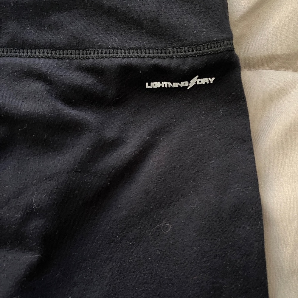 New Balance Black Athleisure Wear Apparel - Picture 5 of 10